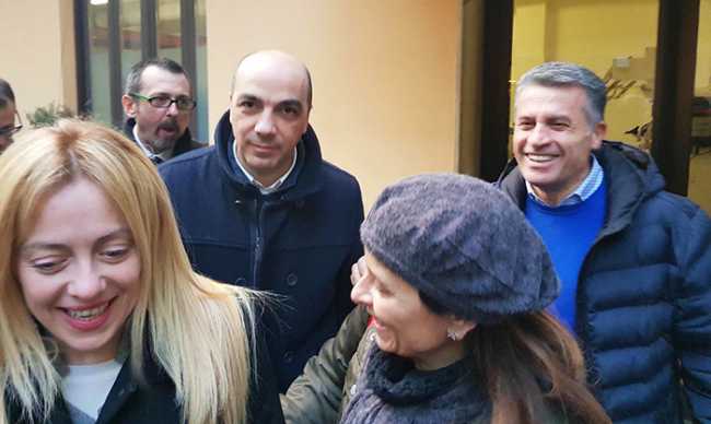 meloni novara nastri