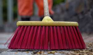 spazzare strada