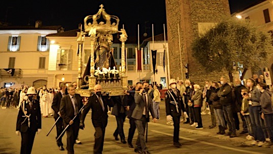 oleggio venerdi santo procession e nuovo
