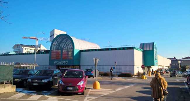 Borgomanero Carrefour