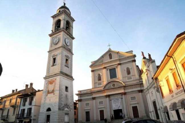 Cameri foto comune