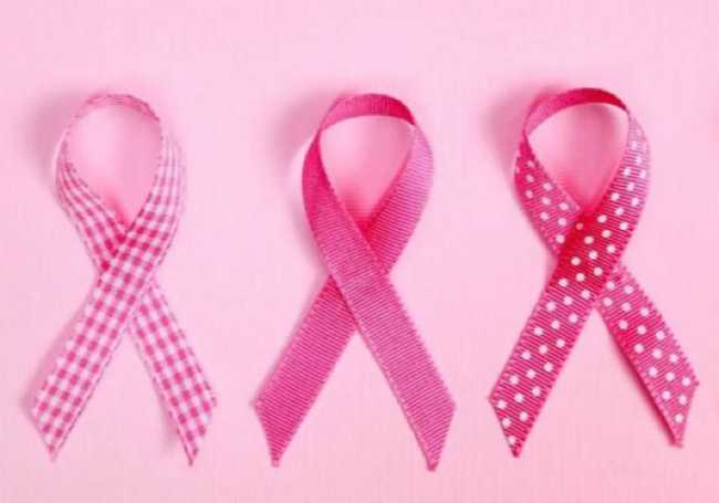 Cancro donna nastro rosa