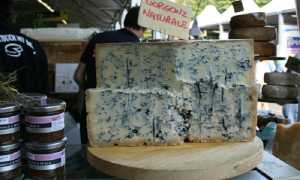 Gorgonzola 700