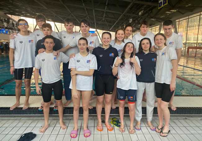 Libertas nuoto coppa Parigi