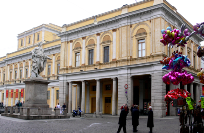 Teatro coccia novara