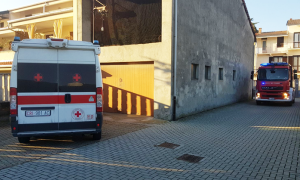 ambulanza vigili galliate gen 18