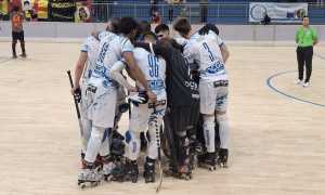 azzurra gruppo abbraccio