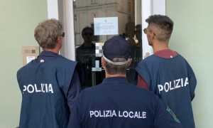 bar cameri chiuso set 25