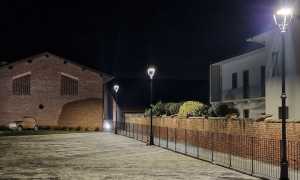 barengo lampioni piazzale