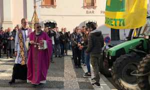 cameri benedizione trattori