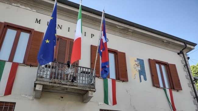 cameri comune vicino
