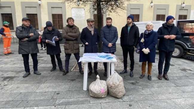 campagna contro abbandoni rifiuti