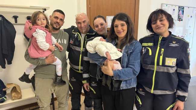 cv soccorso carlo e veronica neonata