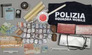 galliate due arresti