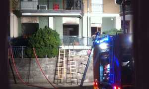 incendio arona palazzina