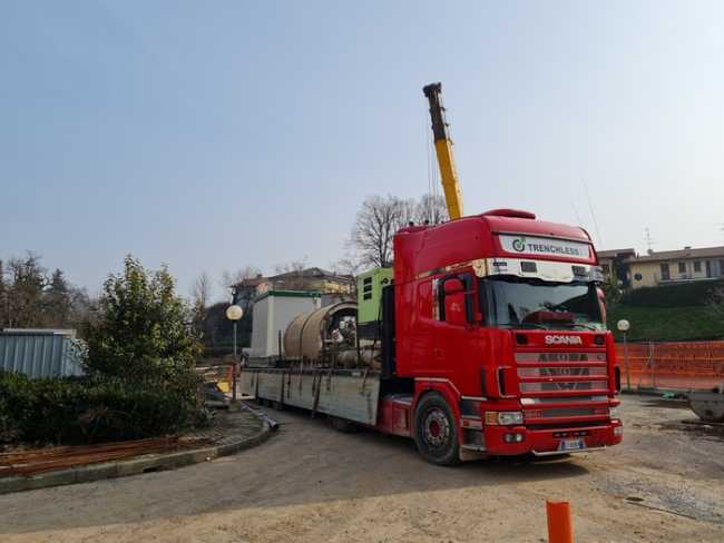lavori acqua novara vco oleggio camion1