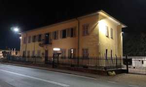 momo caserma illuminazione