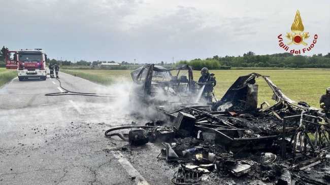 momo incendio camper