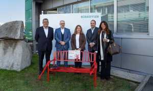 momo shaeffler panchina rossa