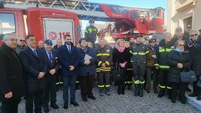 novara 30 vigili fuoco