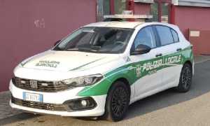 novara polizia locale foto davanti