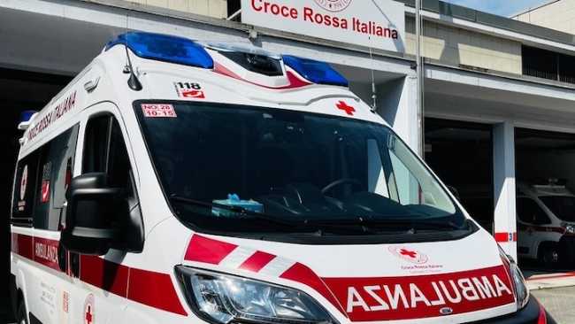 nuova ambulanza cri novara