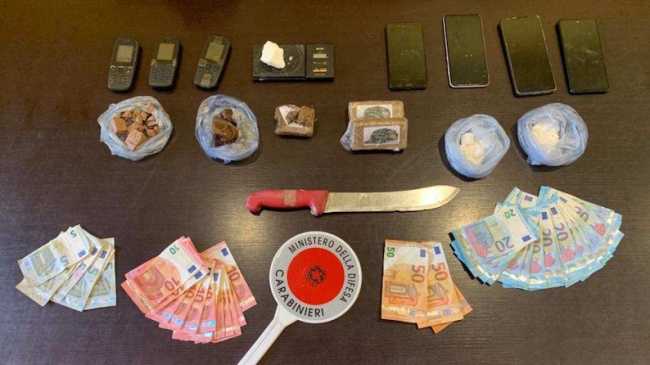 oleggio spaccio foto 1