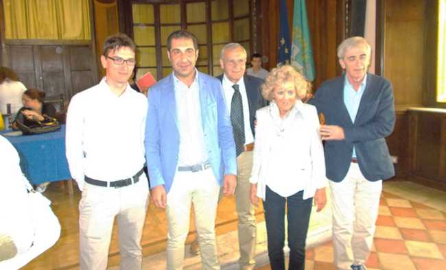 opposizione arona