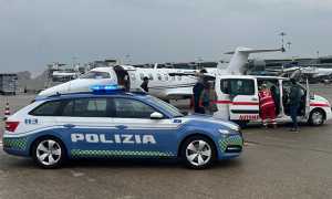 polizia auto aereo ambulanza trasporto organi
