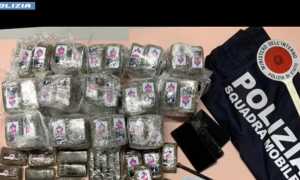 polizia droga ingrosso