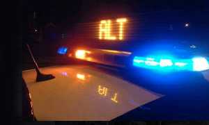 polizia lampegiante notte alt