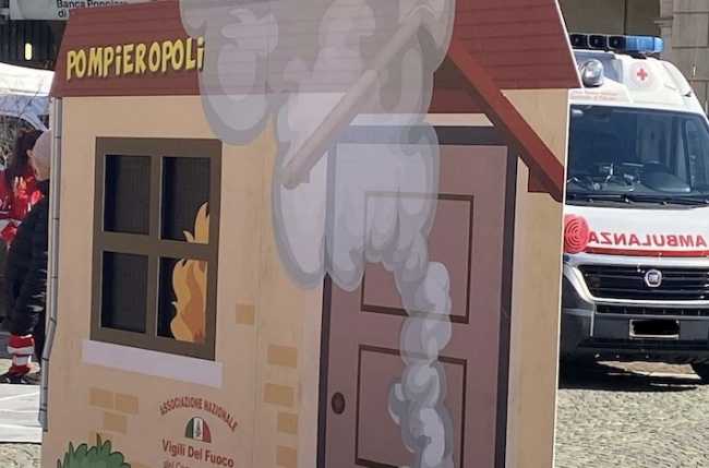 pompieropoli trecate 25