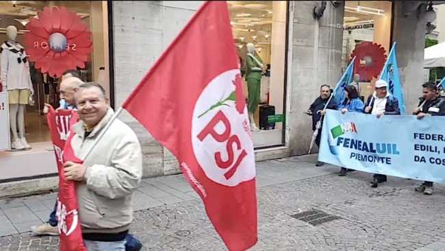 primo maggio corteo foto