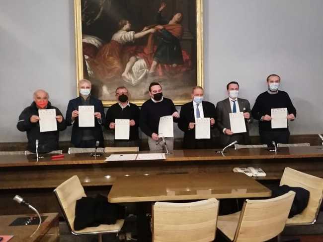 provincia vercelli novara