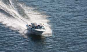 speedboat 271768 640