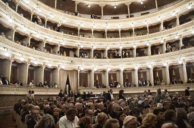 teatro coccia interno