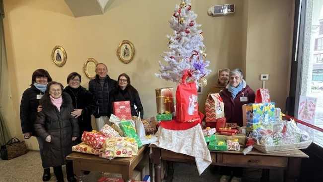 trecate doni sotto albero