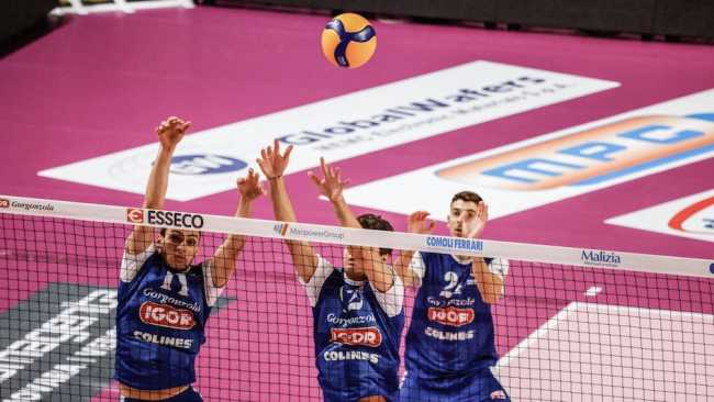 volley novara azione 1