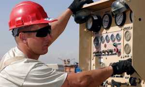 worker 659879 640