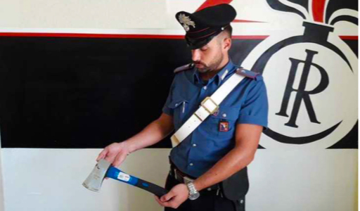 carabinieri accetta