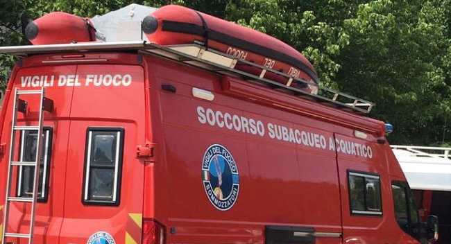 vigili fuoco sommozzatori