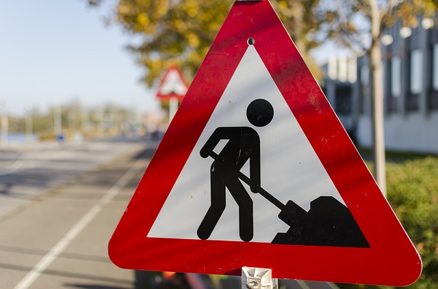lavori incorso strada