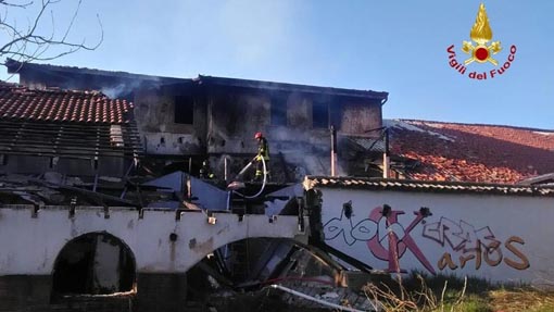 cerano incendio discoteca