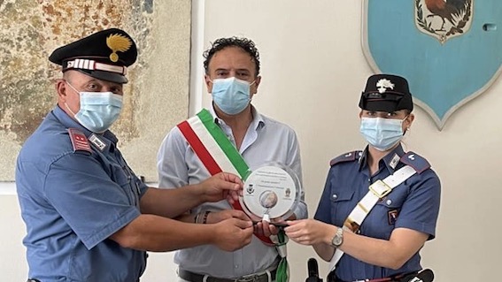 galliate targa carabinieri