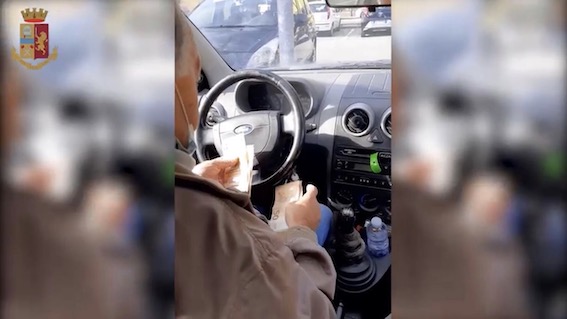 operazione polizia novara foto