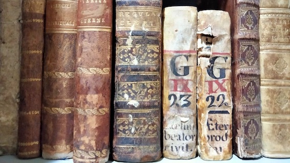 oleggio biblioteca parroci