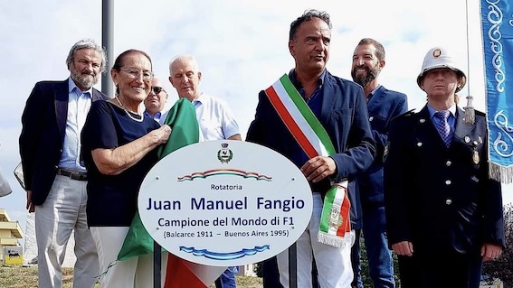 rotonda fangio galliate foto