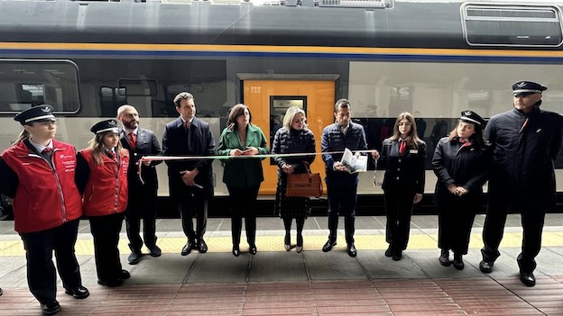 treno rock nuova inaugurazione
