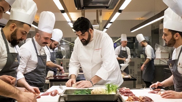 chef cannavacciuolo impiatto forte