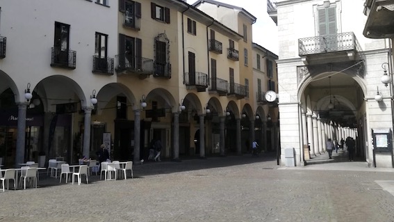 novara piazza erbe